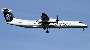 Photo of N430QX - Bombardier DHC-8-402 Dash 8 Q400 operated by Alaska Airlines (opb Horizon Air)