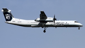 Photo of N423QX - Bombardier DHC-8-402 Dash 8 Q400 operated by Alaska Airlines (opb Horizon Air)