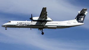 Photo of N445QX - Bombardier DHC-8-402 Dash 8 Q400 operated by Alaska Airlines (opb Horizon Air)