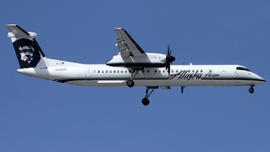 Photo of N426QX - Bombardier DHC-8-402 Dash 8 Q400 operated by Alaska Airlines (opb Horizon Air)