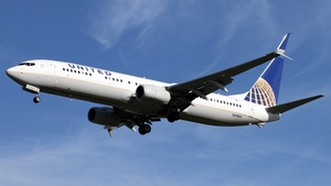 Photo of N69885 - Boeing 737-924(ER) operated by United Airlines