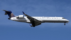Photo of N751SK - Bombardier CRJ-701ER operated by United Express (opb SkyWest Airlines)