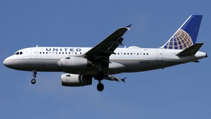 Photo of N841UA - Airbus A319-131 operated by United Airlines