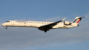 Photo of F-HMLD - Bombardier CRJ-1000EL operated by Air France (opb Brit Air)