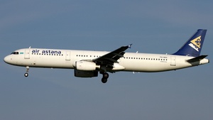 Photo of P4-NAS - Airbus A321-231 operated by Air Astana