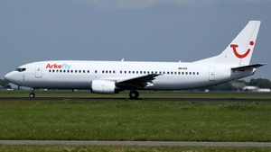 Photo of OM-DEX - Boeing 737-46J operated by Arkefly (opb AirExplore)