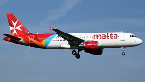 Photo of 9H-AEQ - Airbus A320-214 operated by Air Malta