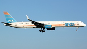 Photo of 4X-BAU - Boeing 757-3E7 operated by Arkia Israeli Airlines
