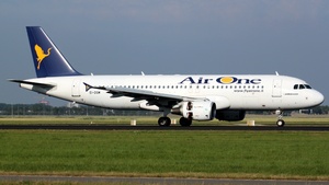 Photo of EI-DSM - Airbus A320-216 operated by Air One