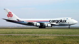 Photo of LX-SCV - Boeing 747-4R7F operated by Cargolux
