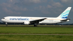 Photo of CS-TLO - Boeing 767-383(ER) operated by EuroAtlantic Airways