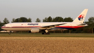 Photo of 9M-MRL - Boeing 777-2H6(ER) operated by Malaysia Airlines