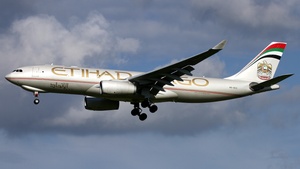 A6-DCC - Airbus A330-243F