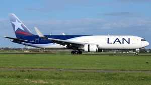 Photo of CC-BDB - Boeing 767-316(ER)(BCF) operated by LAN Cargo