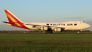 Photo of N700CK - Boeing 747-4R7F operated by Kalitta Air