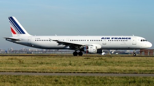 F-GTAE - Airbus A321-212