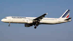 F-GTAV - Airbus A321-212