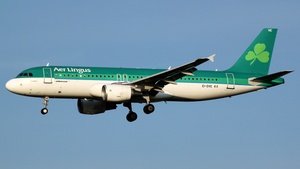 EI-DVE - Airbus A320-214