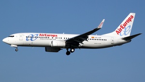 EC-LUT - Boeing 737-85P