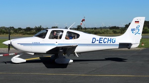 Photo of D-ECHG - Cirrus SR20 G2 operated by Private