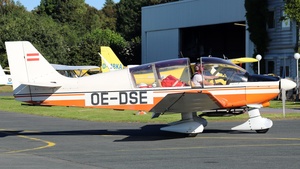 Photo of OE-DSE - Robin DR400/180R Remorqueur operated by Private