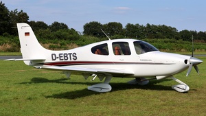 Photo of D-EBTS - Cirrus SR20 G1 operated by Private
