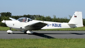 Photo of D-KBUE - Scheibe SF 25C Rotax-Falke operated by Fliegerclub Gladbeck und Kirchhellen
