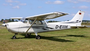 Photo of D-EIIH - Reims-Cessna F172M Skyhawk operated by Itzehoer Luftsportverein