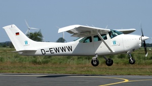 D-EWWW - Cessna 182Q Skylane