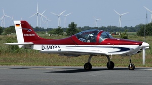 Photo of D-MQBA - Breezer B400 operated by Private