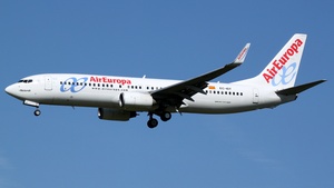 Photo of EC-IDT - Boeing 737-86Q operated by Air Europa