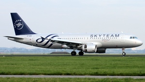 Photo of VP-BDK - Airbus A320-214 operated by Aeroflot