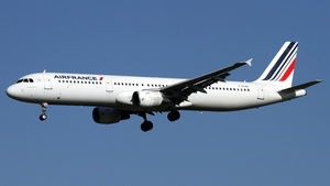 Photo of F-GTAH - Airbus A321-211 operated by Air France