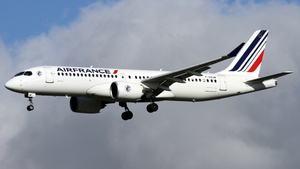 F-HZUM - Airbus A220-300