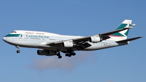 Photo of B-HUE - Boeing 747-467 operated by Cathay Pacific Airways