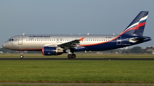 Photo of VP-BQU - Airbus A320-214 operated by Aeroflot