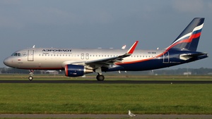 Photo of VQ-BRW - Airbus A320-214 operated by Aeroflot