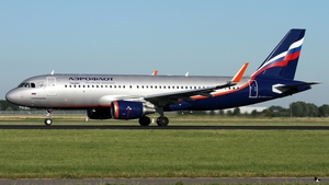 VP-BET - Airbus A320-214