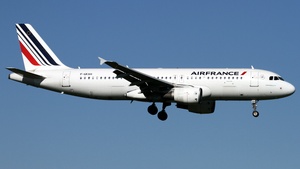Photo of F-GKXH - Airbus A320-214 operated by Air France