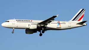 Photo of F-GKXI - Airbus A320-214 operated by Air France