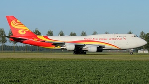 Photo of B-2432 - Boeing 747-481(BDSF) operated by Yangtze River Express