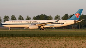 Photo of B-1062 - Airbus A330-343 operated by China Southern Airlines