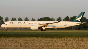 Photo of B-LXJ - Airbus A350-1041 operated by Cathay Pacific Airways