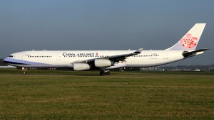 Photo of B-18805 - Airbus A340-313 operated by China Airlines