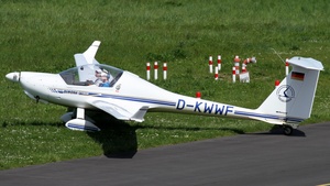 Photo of D-KWWF - Diamond HK36TTS Super Dimona operated by Sportfliegerclub Riedelbach / Taunus