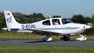 Photo of D-ECHG - Cirrus SR20 G2 operated by Private