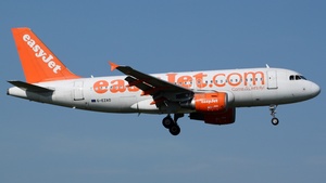 Photo of G-EZAO - Airbus A319-111 operated by easyJet