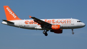 Photo of G-EZAN - Airbus A319-111 operated by easyJet
