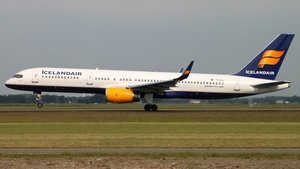 Photo of TF-FIJ - Boeing 757-208 operated by Icelandair