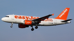 Photo of G-EZAP - Airbus A319-111 operated by easyJet